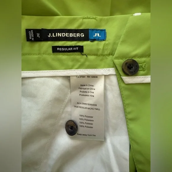 J. Lindeberg Men's Golf Shorts Bright Green Flat Front Size 34 Athletic - Picture 4 of 6